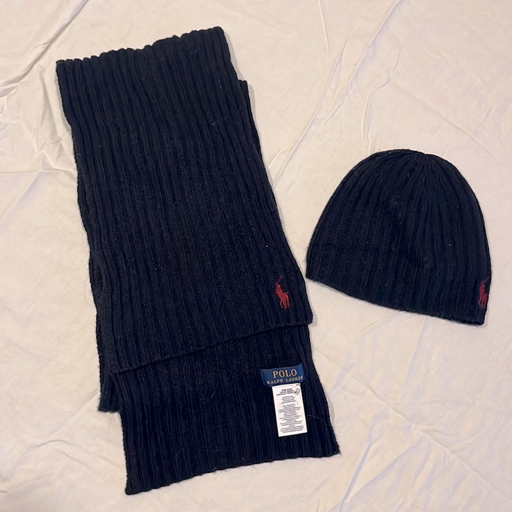Navy blue Polo Ralph Lauren lambswool knit scarf and hat